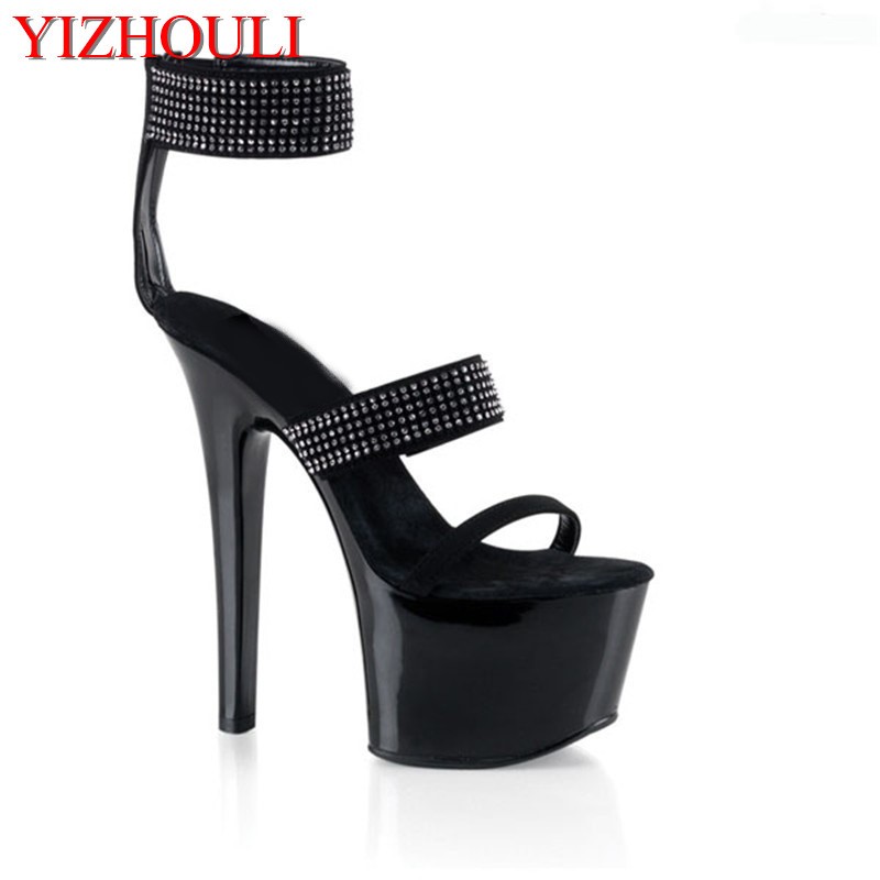 Women Shoes Must Have - Catwalk must-have shoes End of super