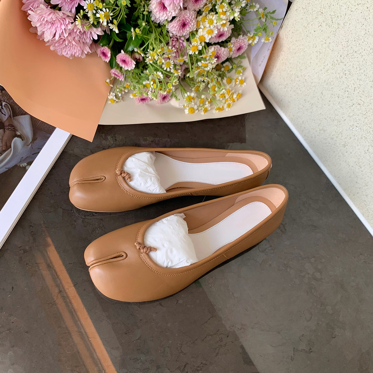 Black Ballets Flats Split Toe  - đánh giá và giá Women'S Shoes Loafers Black
