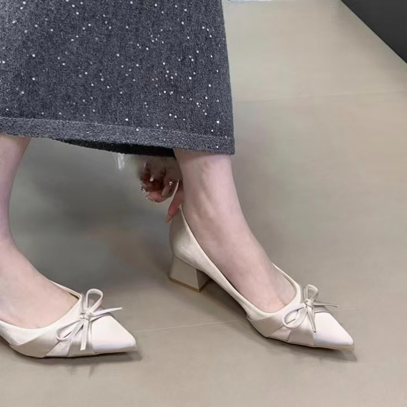 Retro Mid-length Single Shoes  - đánh giá và giá Women Shoes Casual