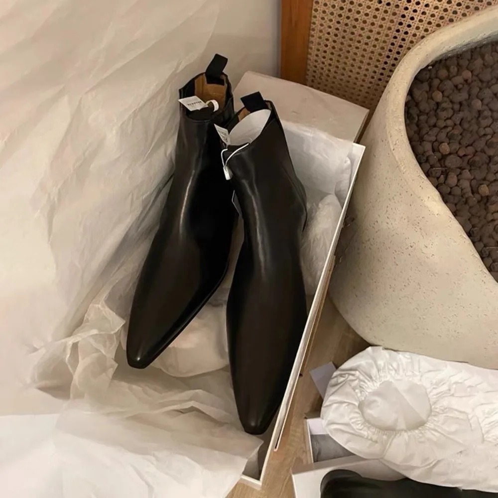 Luxury Women's Short Boots Aut - đánh giá và giá Women Shoes Brands