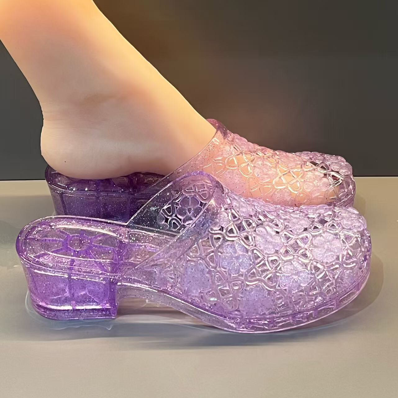 New Sparkling Cut-outs Sandals - đánh giá và giá Jelly Sandal Women
