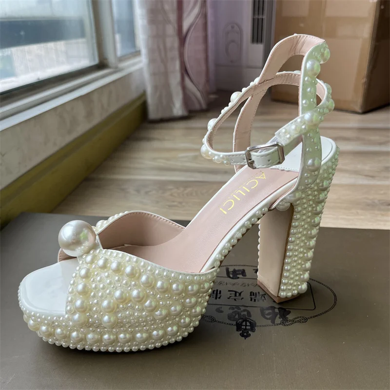 Luxury Brand Women's Shoes Ful - đánh giá và giá Women Shoes Brands