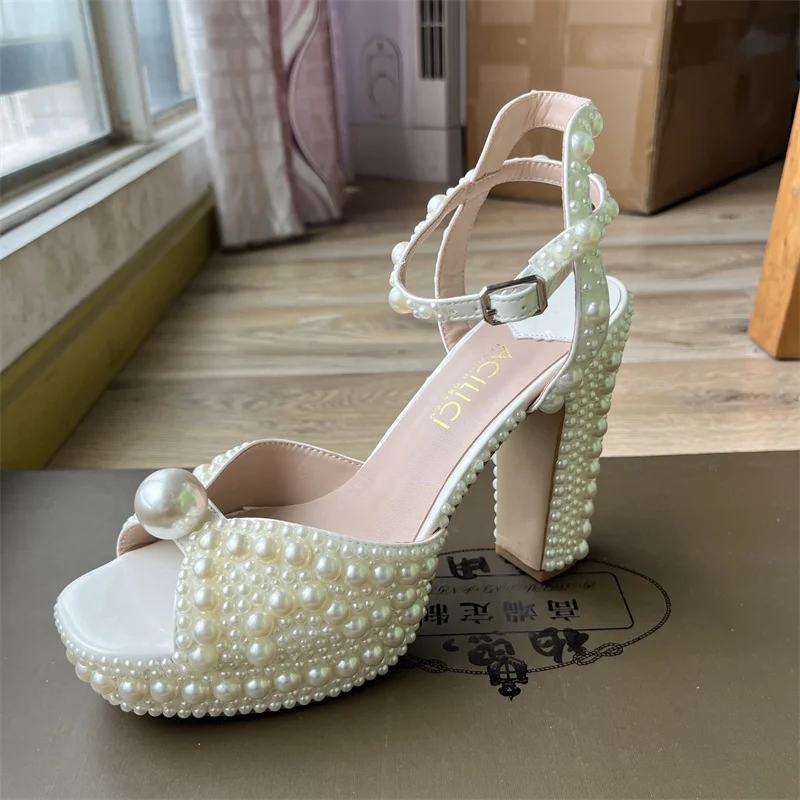 Luxury Brand Women's Shoes Ful - đánh giá và giá Women Shoes Brands